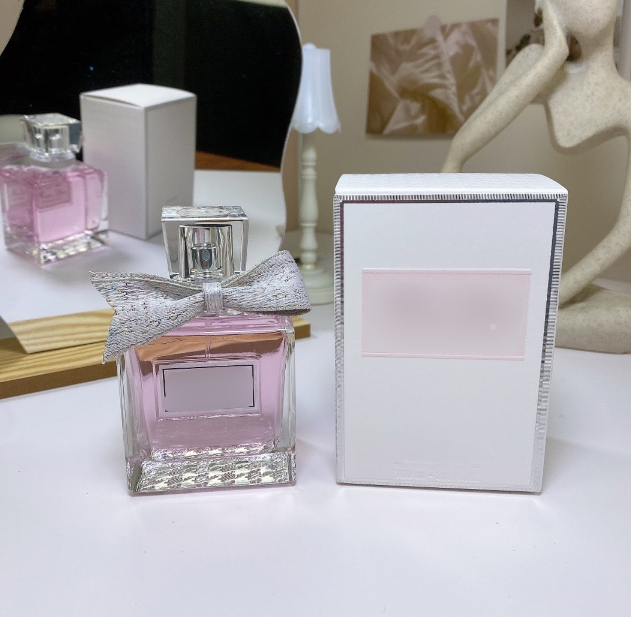 COLOGNES