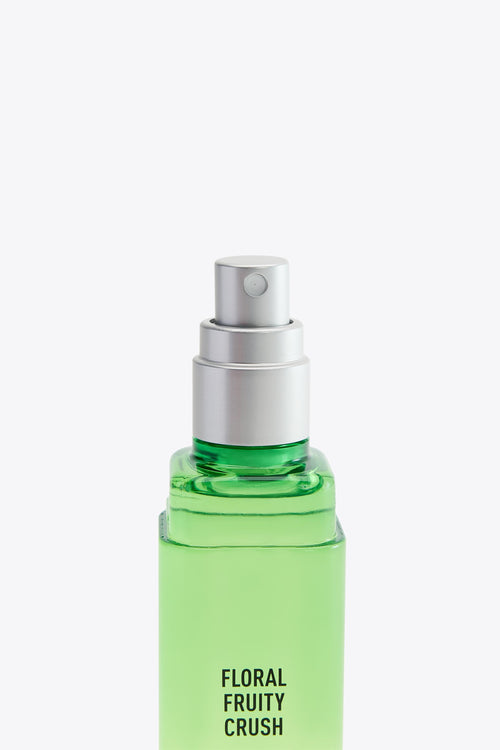 FLORAL FRUITY CRUSH HAIR & BODY MIST 75ML (2.54 FL. OZ).