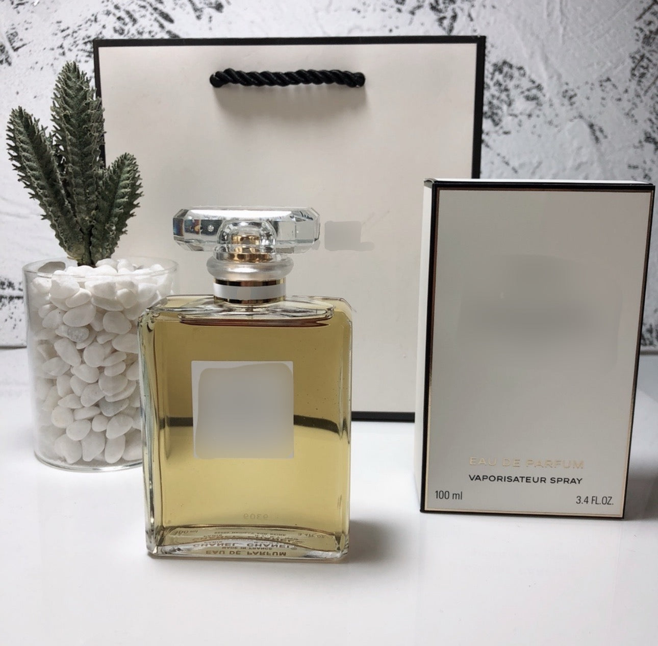 COLOGNES