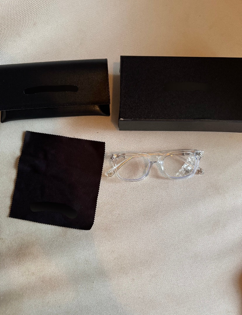 DESIGNER SUNGLASSES