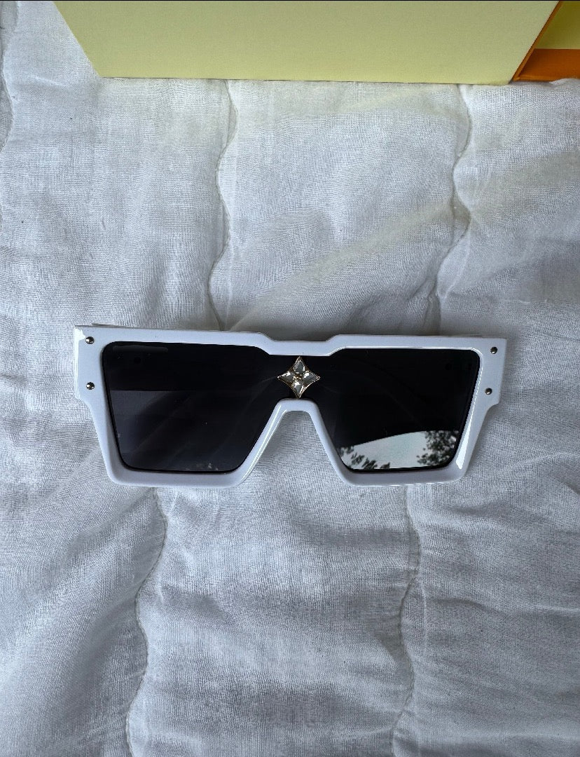 DESIGNER SUNGLASSES
