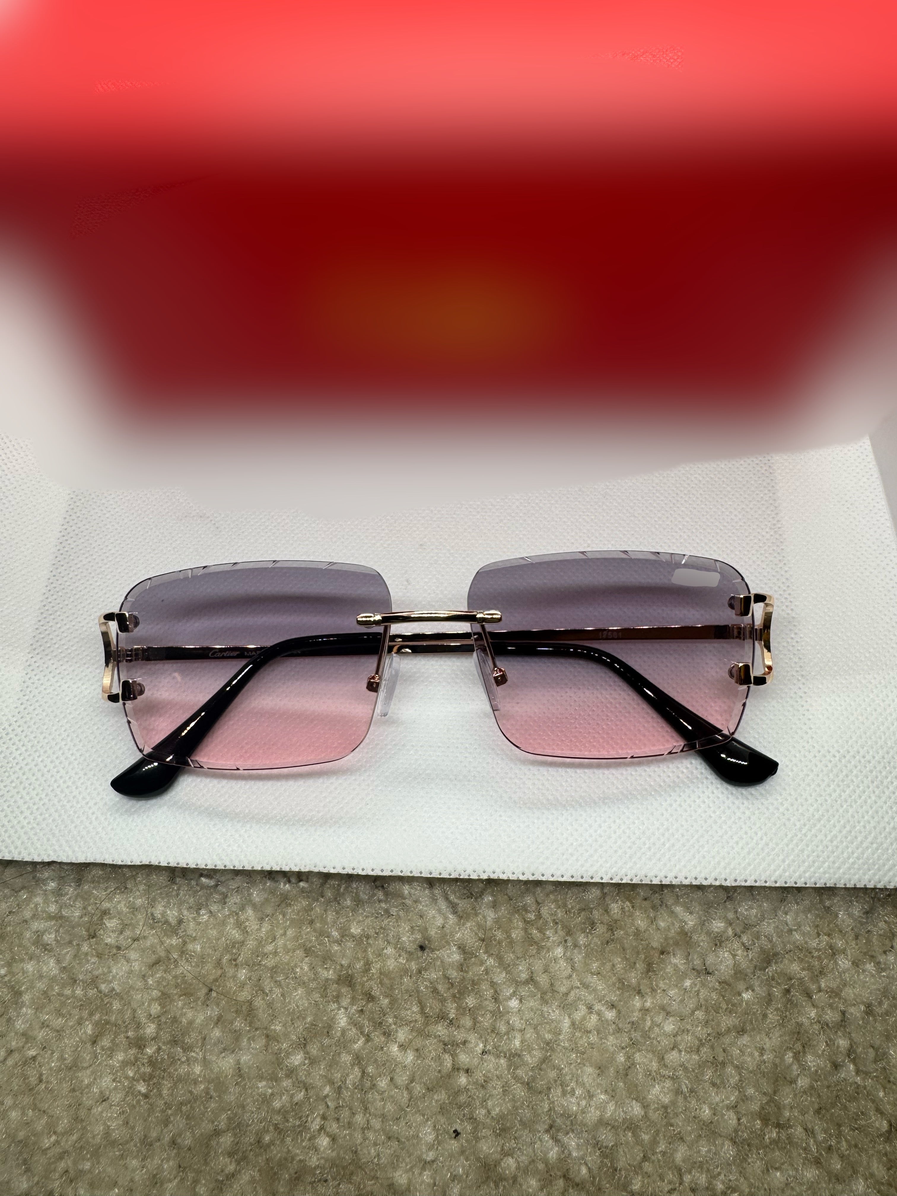 DESIGNER SUNGLASSES