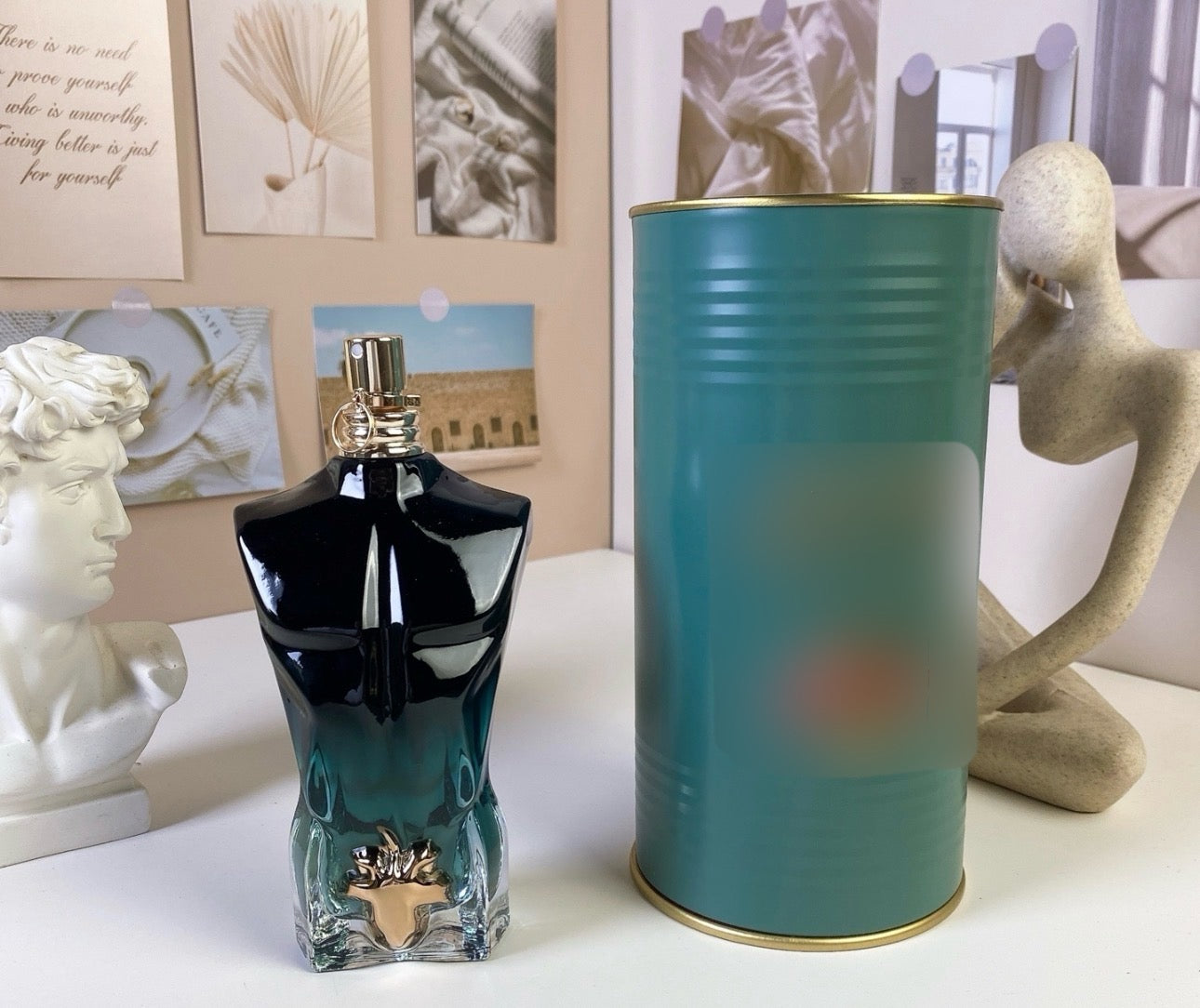COLOGNES